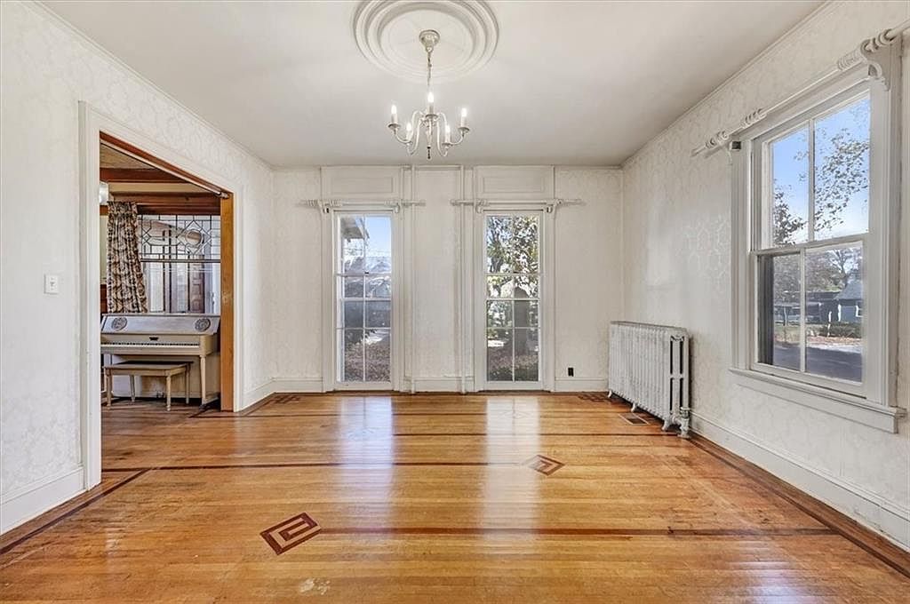 601 Congress St Leavenworth, KS 66048  | Single Family