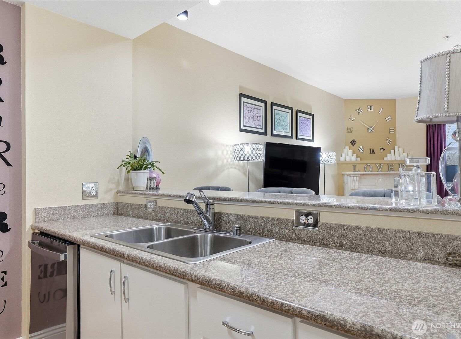 10800 SE 17th Cir APT H-94 Vancouver, WA 98664  | Condominium