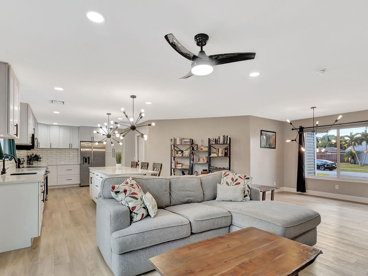 5588 Barnstead Cir Lake Worth, FL 33463 | Single Family