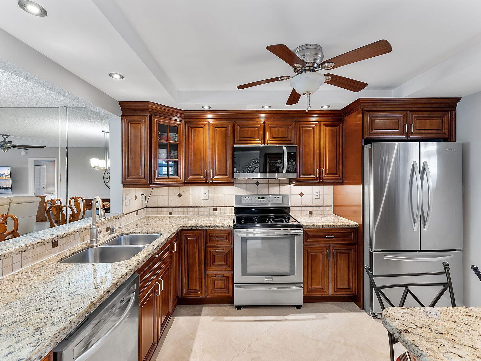 3930 Inverrary Blvd APT 505D Lauderhill, FL 33319  | Condominium