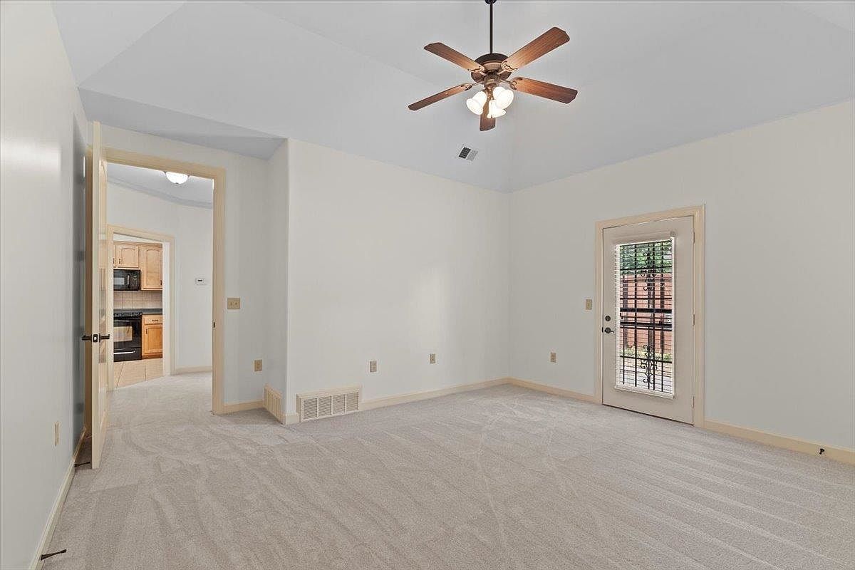 1595 Dexter Grove Ct APT 105 Cordova, TN 38016  | Condominium