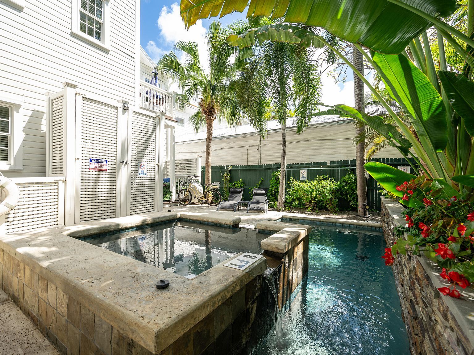 616 Caroline St APT 6 Key West, FL 33040  | Condominium