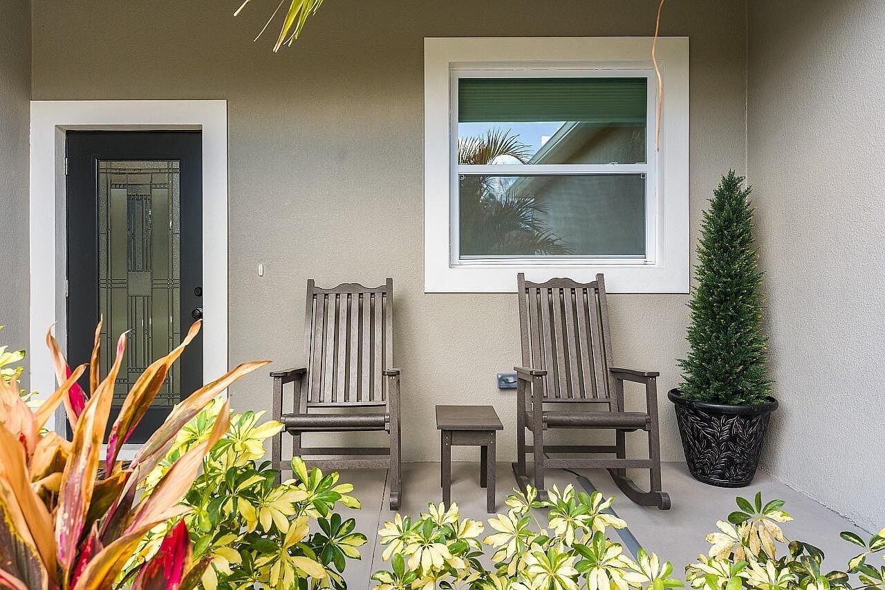 9225 103rd Ct Vero Beach, FL 32967  | Single Family