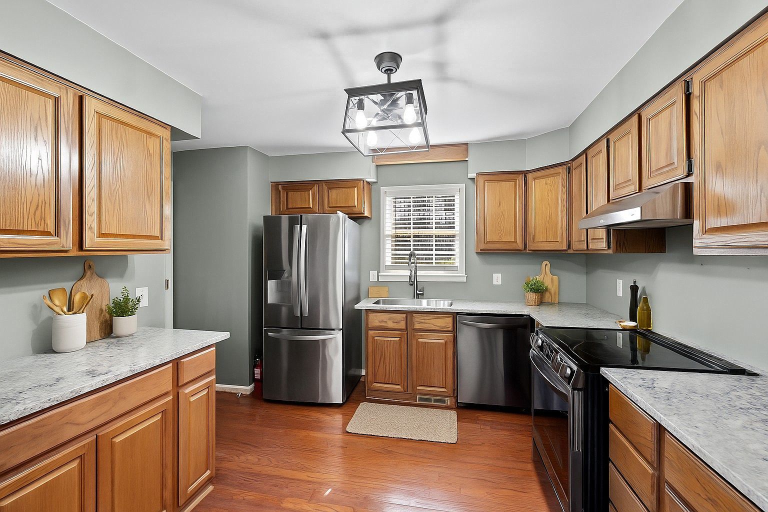 1719 Wynnewood Dr Chapmansboro, TN 37035  | Single Family