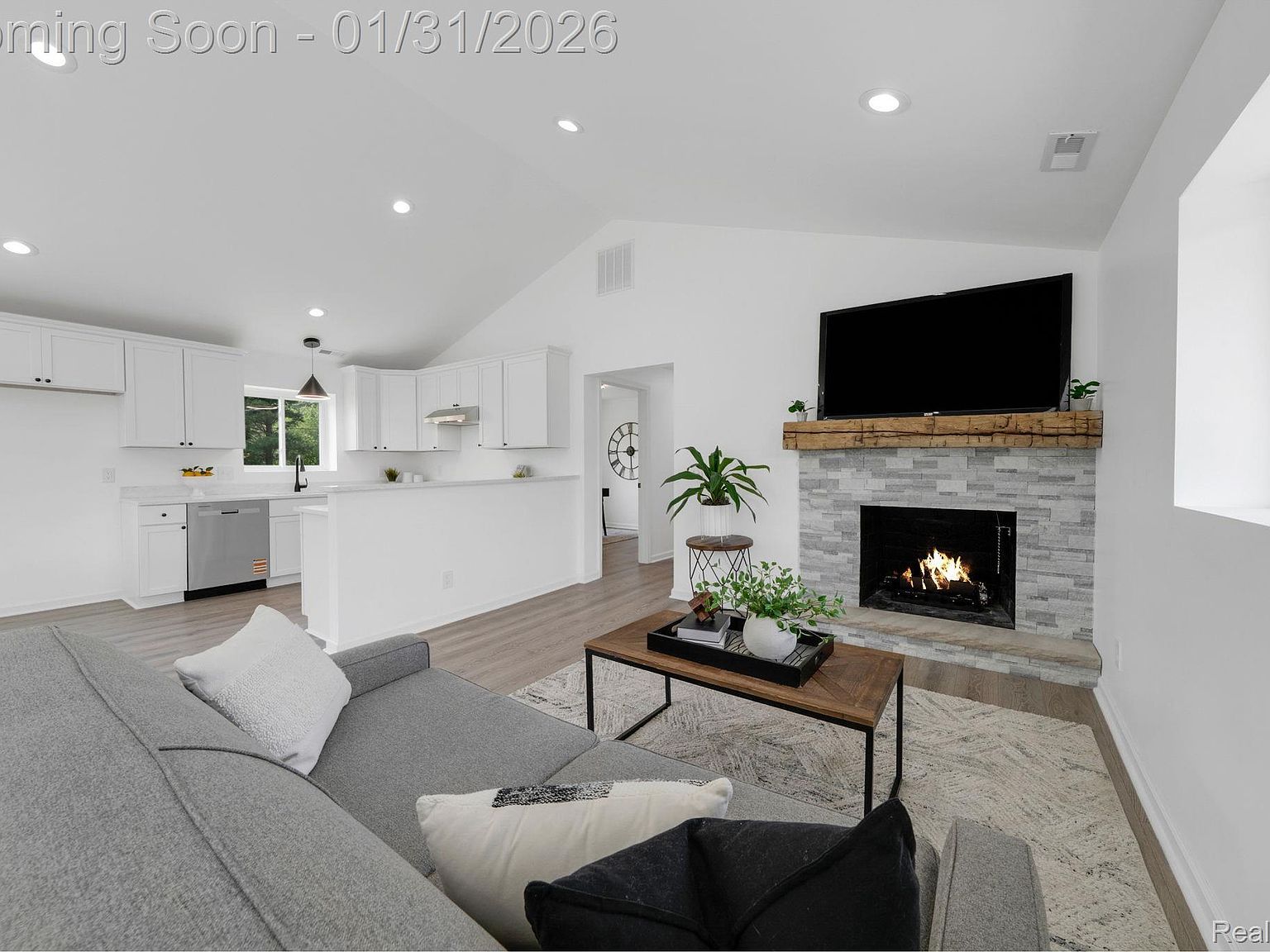 2694 Vendome Ave Rochester Hills, MI 48309  | Single Family