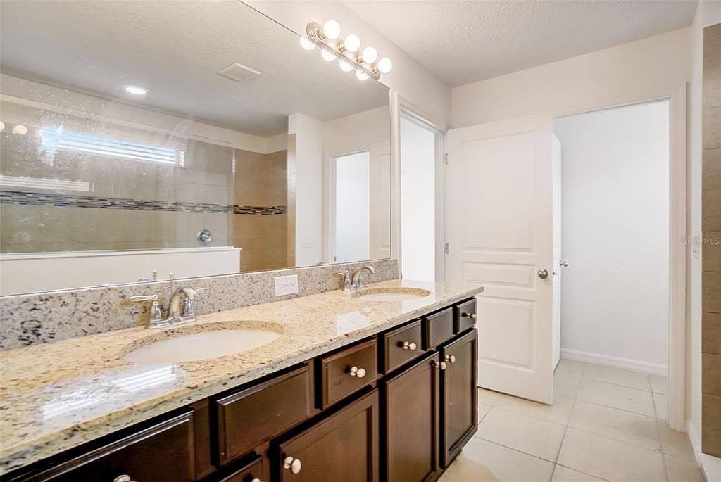 3426 Puxton Dr Orlando, FL 32824 | Single Family