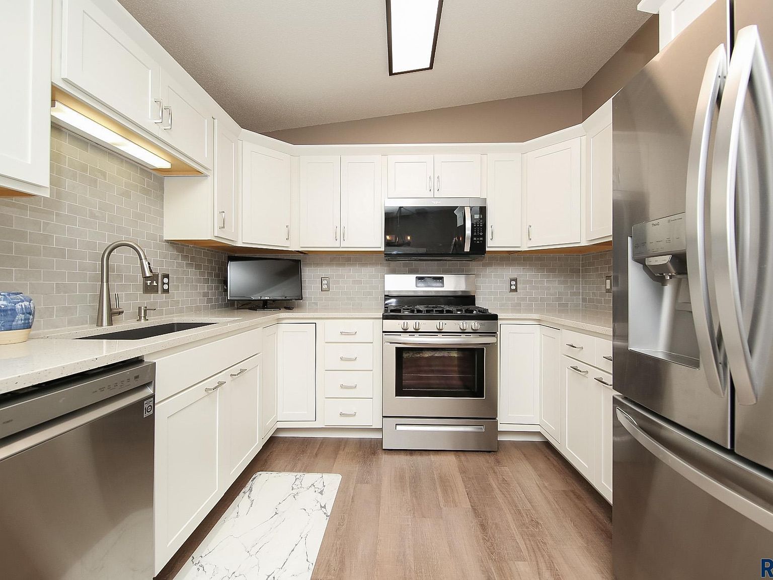 3300 W Miles Pl APT 201 Sioux Falls, SD 57108 | Condominium