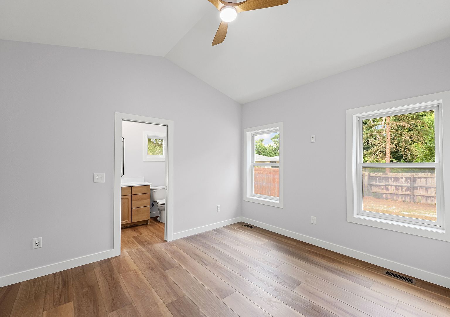 405 E Larmon St Tolono, IL 61880  | Single Family