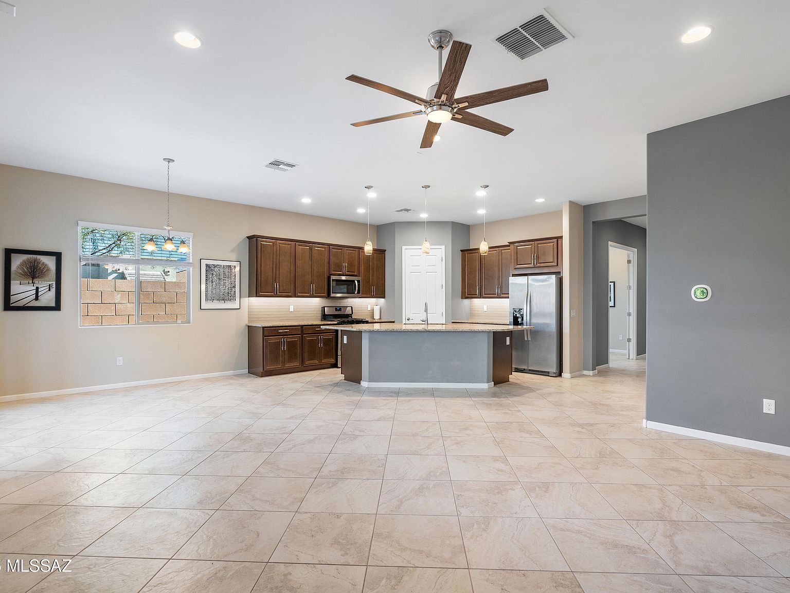 209 E Brookdale Way Oro Valley, AZ 85755  | Single Family