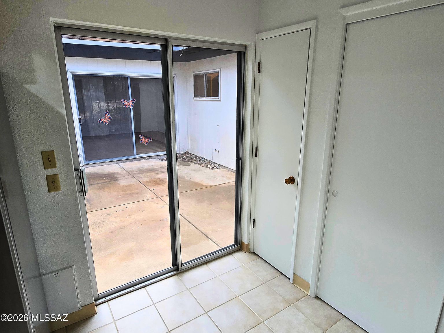 8434 E Brookside Ln Tucson, AZ 85710  | New build