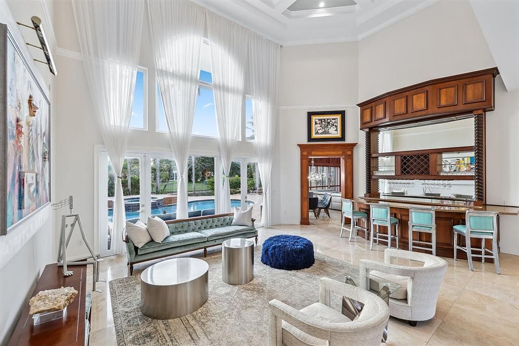 2753 W Stonebrook Cir Davie, FL 33330  | Single Family