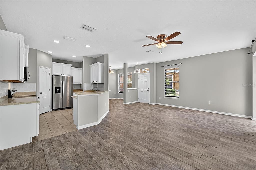 16431 Kingletridge Ave Lithia, FL 33547  | New build