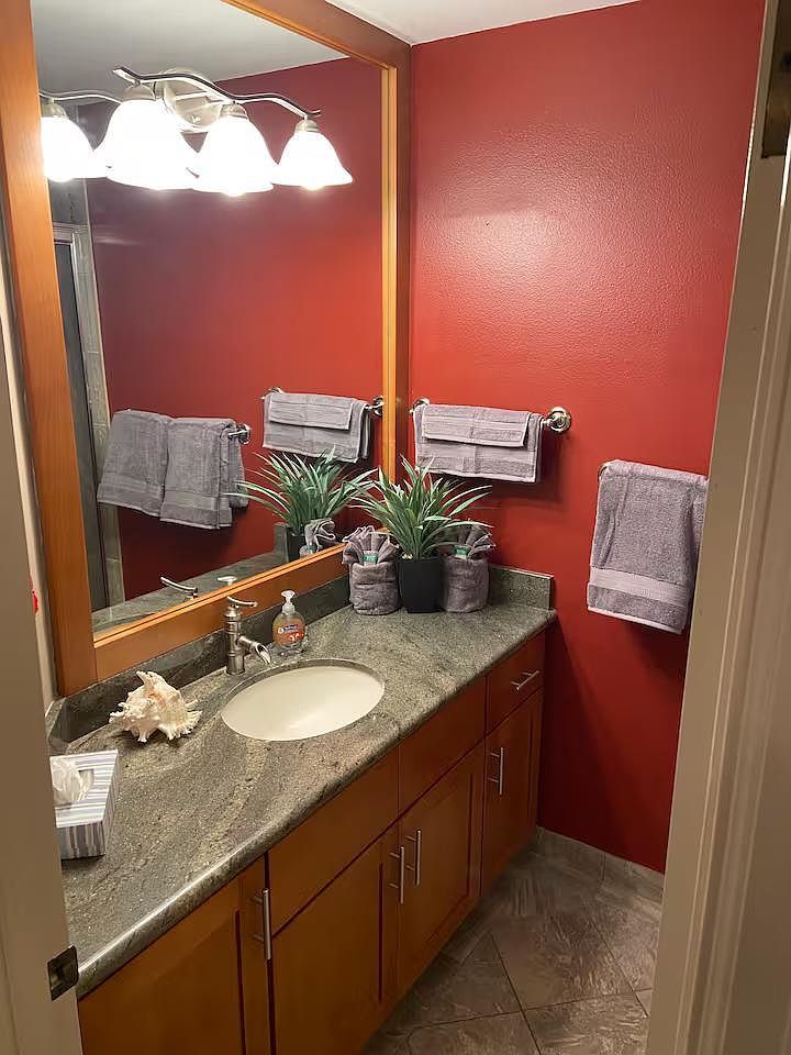 2777 S Kihei Rd APT F102 Kihei, HI 96753  | Condominium