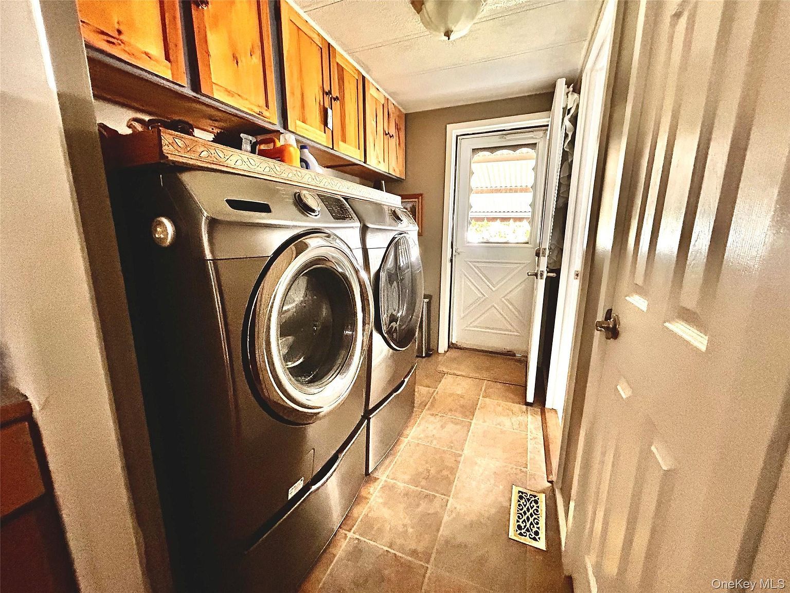 128 Brittany Ter #128 Rock Tavern, NY 12575 | Condominium