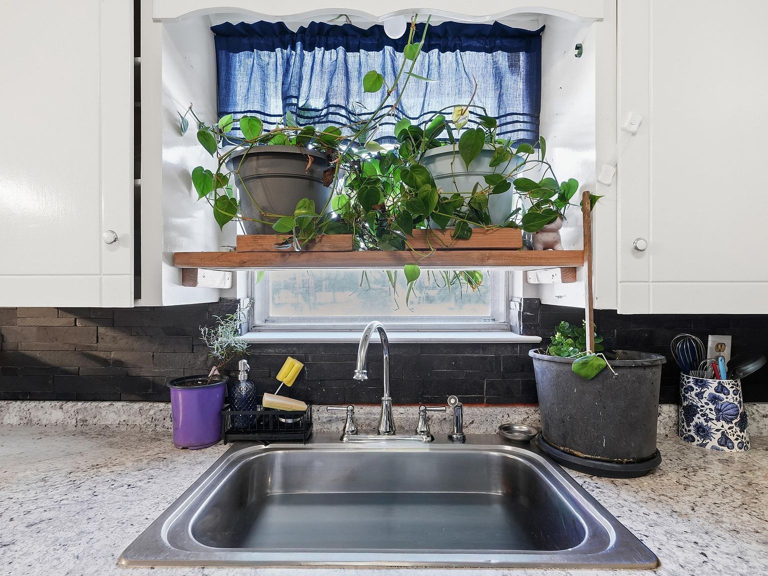 13815 Bonnie Ln Shannon Hills, AR 72103  | Single Family