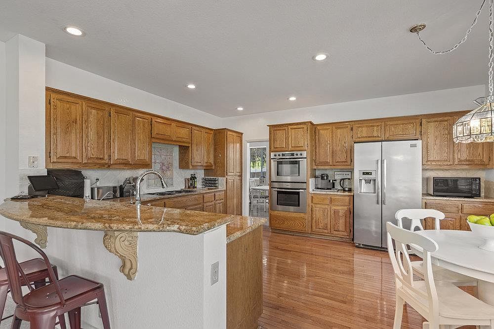 310 Bonnie Ln Hollister, CA 95023  | Single Family