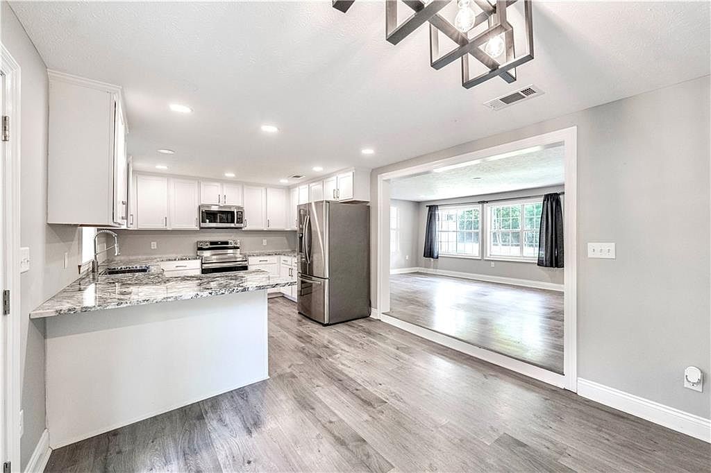 5696 Oak Lane Rd Pineville, LA 71360 | Single Family