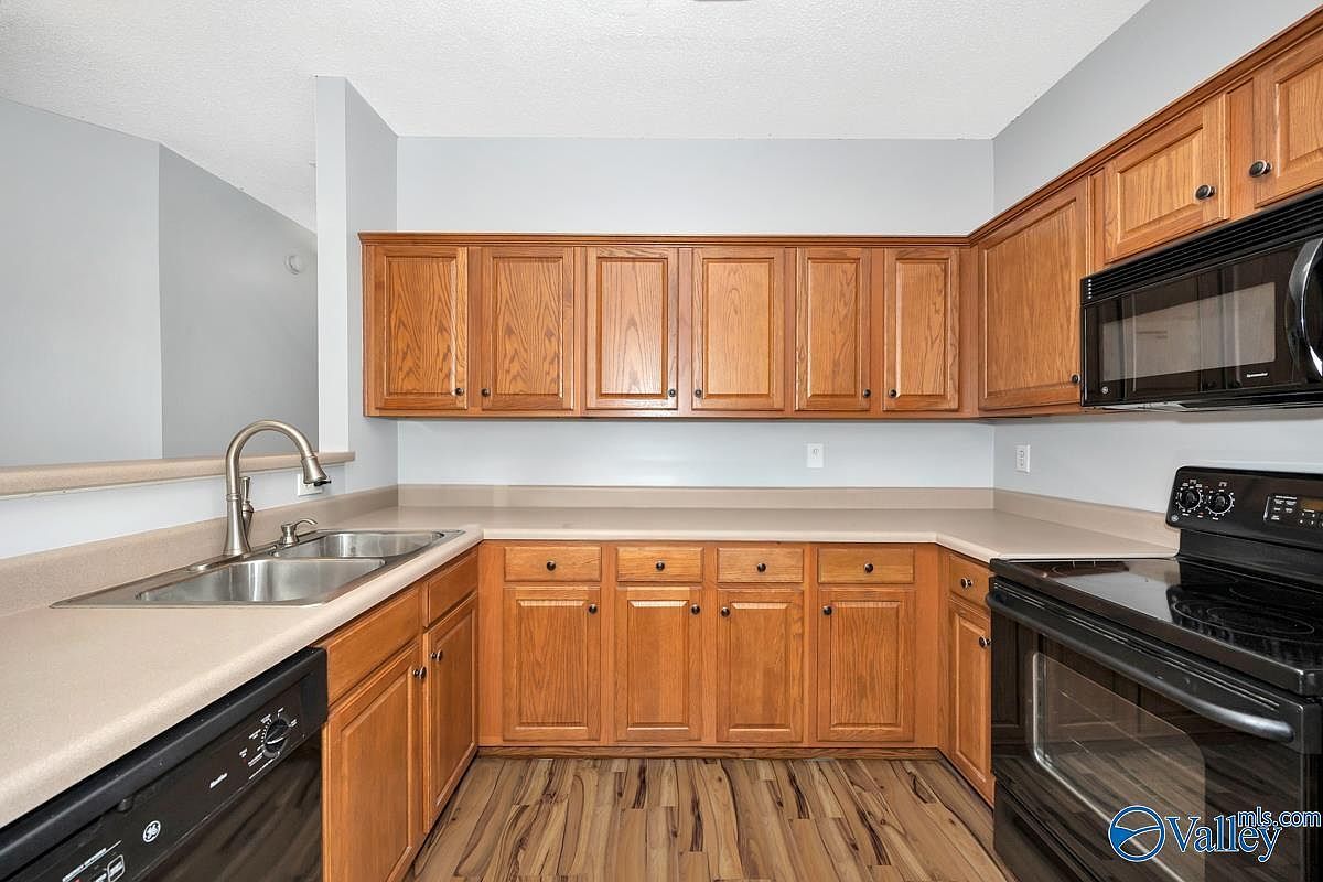 106 Madison Villas Way UNIT 106 Madison, AL 35758  | Condominium