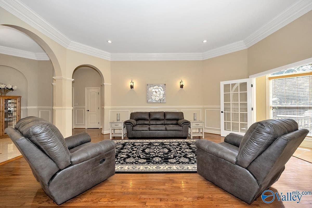 102 Chaucer Dr Madison, AL 35757 | Single Family