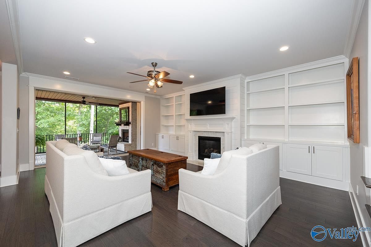 211 Water Ridge Ln Huntsville, AL 35811 | Single Family