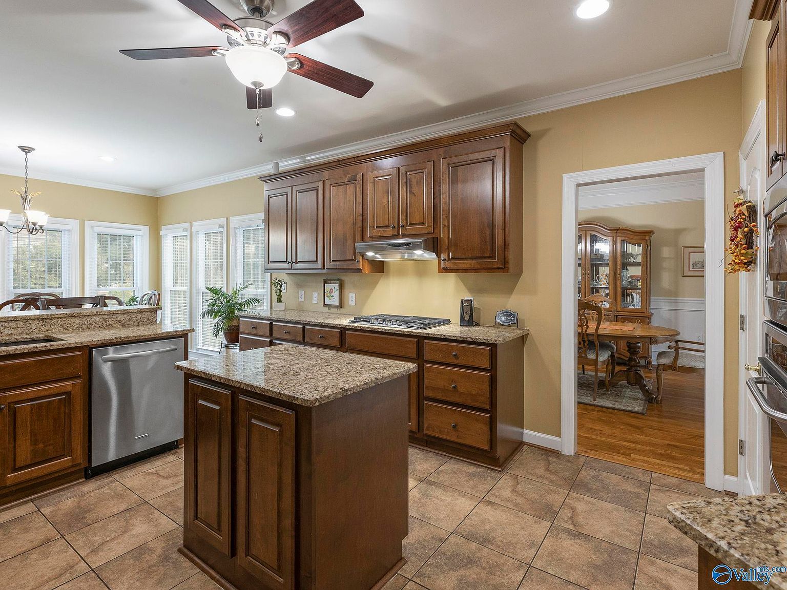 103 Lanthorn Cir Madison, AL 35758  | Single Family