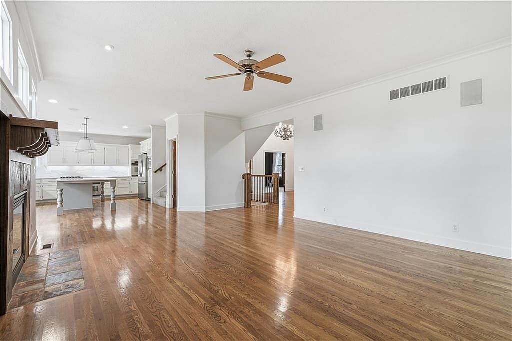 15088 Sherwood St Leawood, KS 66224 | Single Family