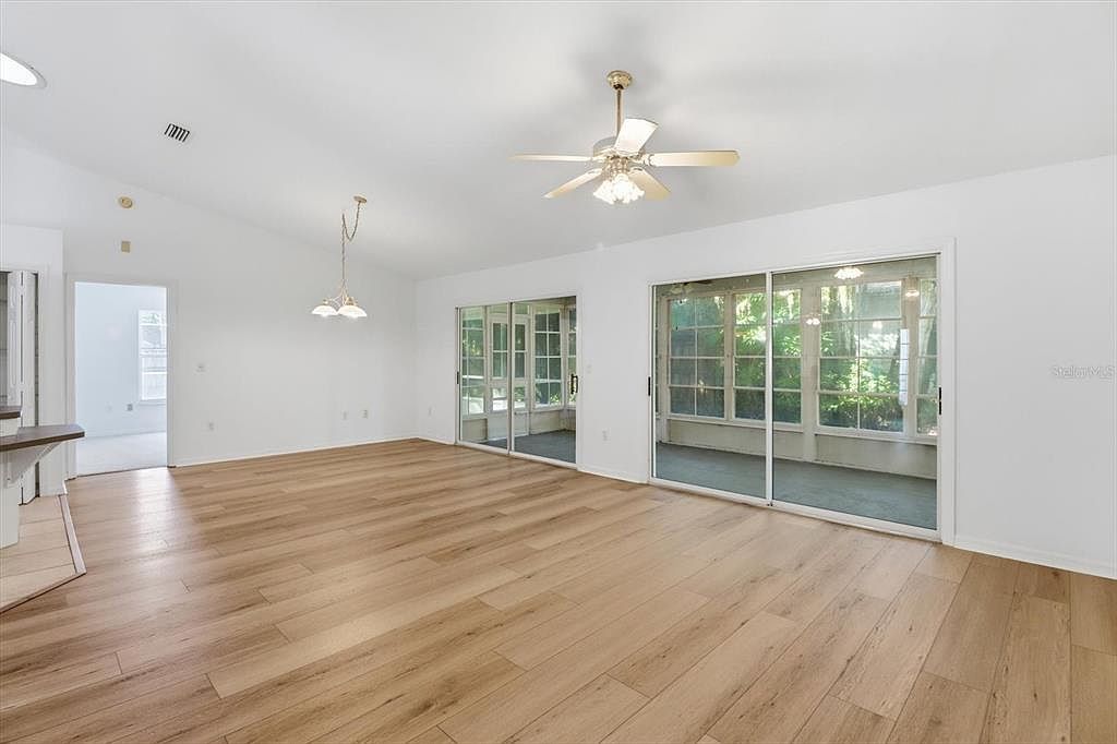 35003 Silver Oak Dr Leesburg, FL 34788  | Single Family