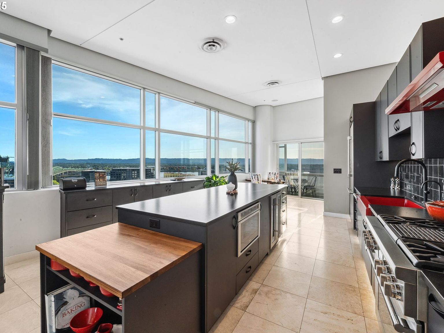 700 Washington St APT 1125 Vancouver, WA 98660 | Condominium