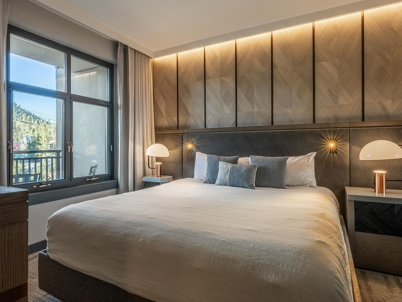 50 Hillside Dr #416 Mammoth Lakes, CA 93546  | Condominium