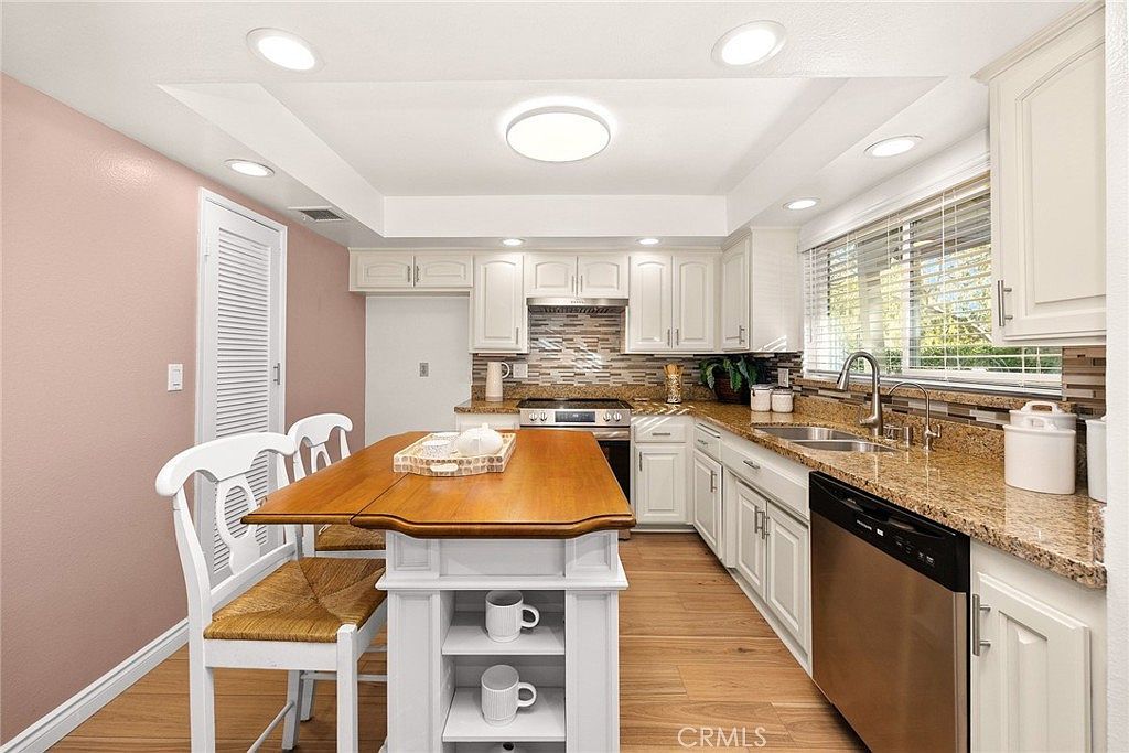 2441 Loma Vista St Pasadena, CA 91104  | New build