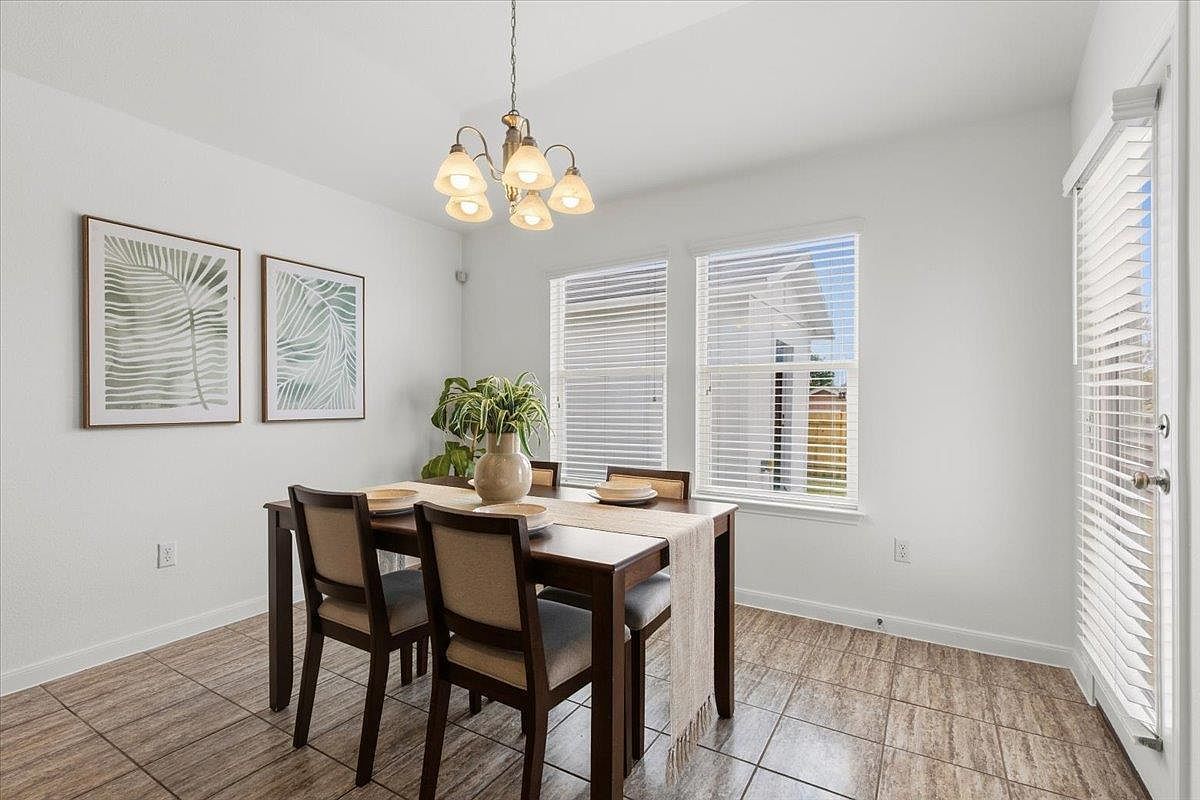 473 Goddard Kyle, TX 78640  | Single Family