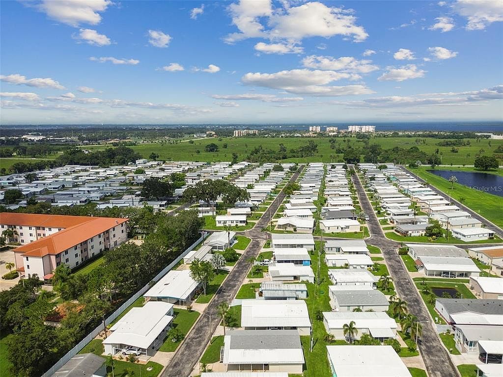 387 Quiet Way LOT 387 Palmetto, FL 34221 | Condominium