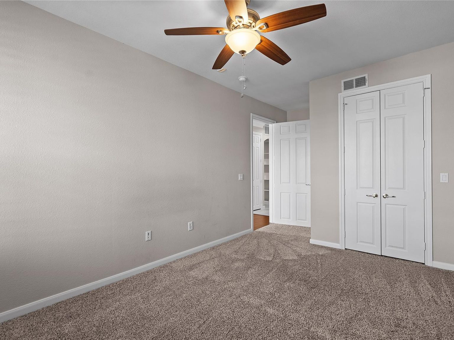 7575 Kirby Dr APT 2202 Houston, TX 77030 | Condominium