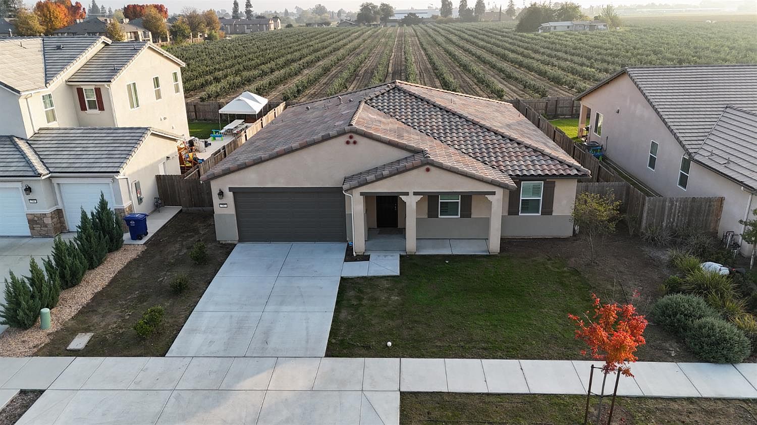 782 Skansen St Kingsburg, CA 93631  | Single Family