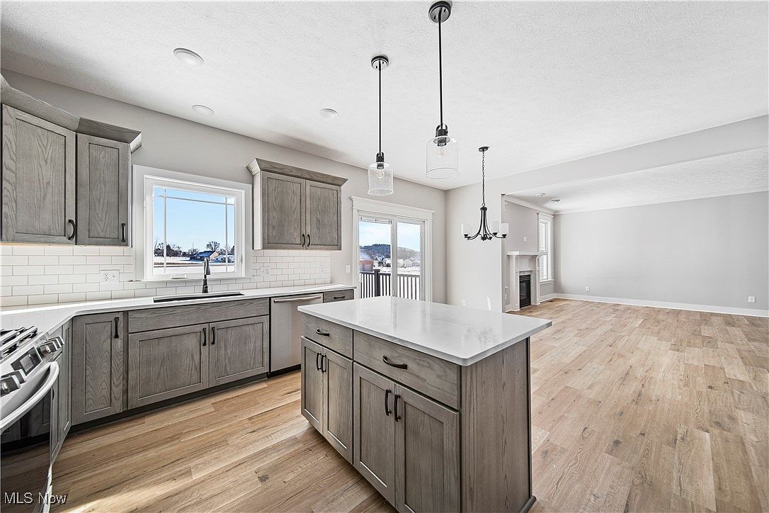 1572 Championship Cir SE Massillon, OH 44646  | Single Family