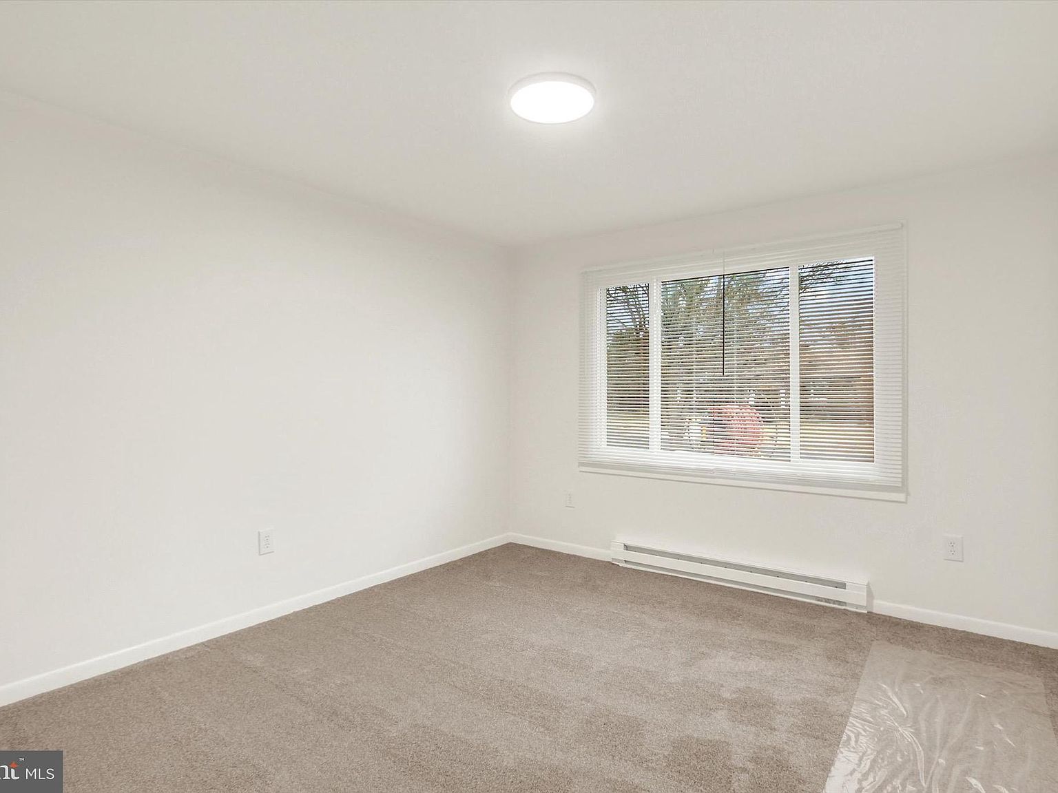 39 Elk Dr Hanover, PA 17331  | Single Family