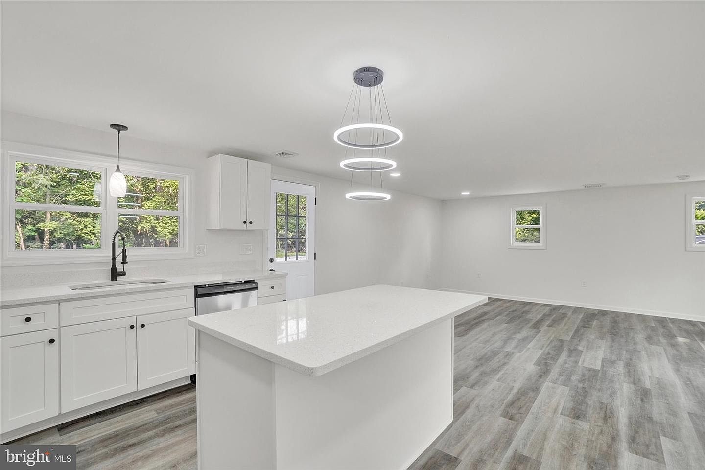 761 2nd Ave Manchester, PA 17345 | Single Family