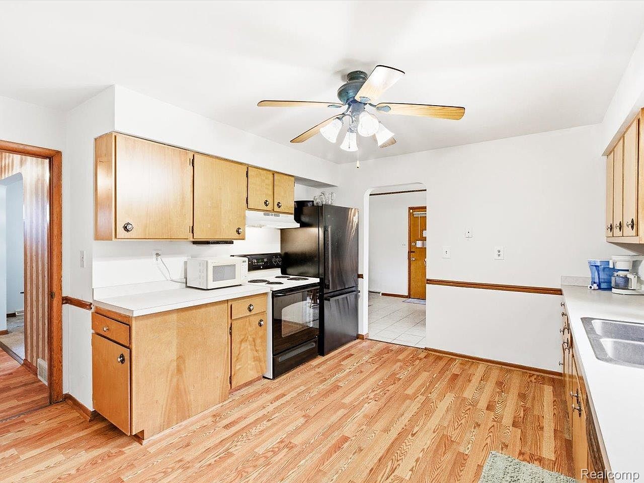 2025 Union St Port Huron, MI 48060 | Single Family