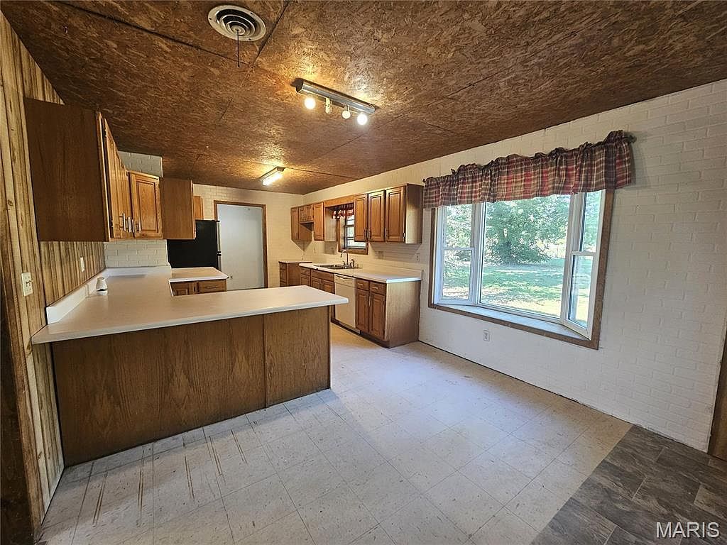 39389 County Road 233 Malden, MO 63863  | Single Family