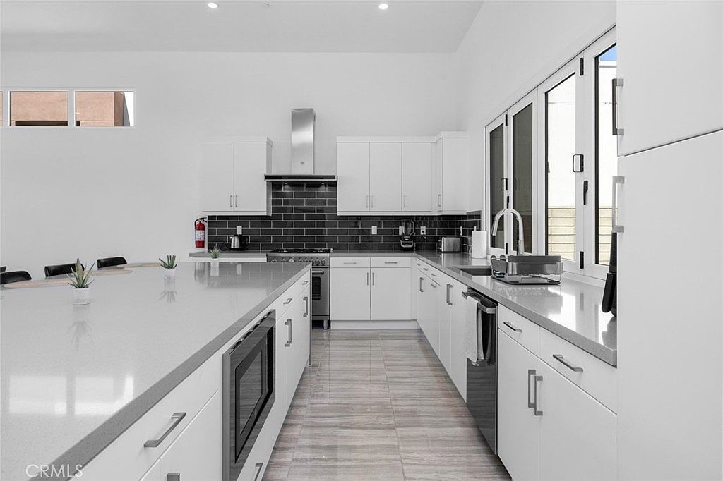 825 Fountain Dr Palm Springs, CA 92262  | Single Family