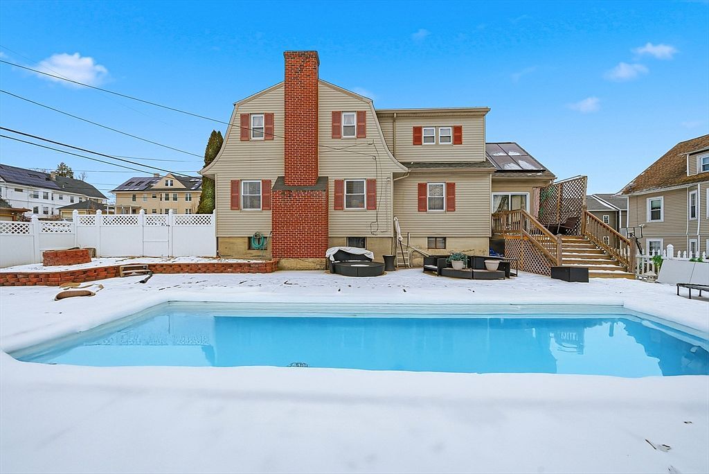 1082 Essex St Lawrence, MA 01841  | Single Family