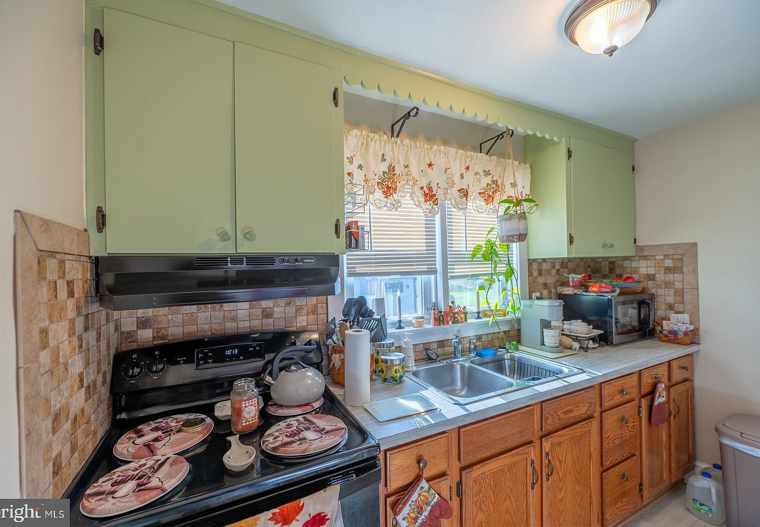 119 E Broad St #121 Telford, PA 18969  | Multi Family