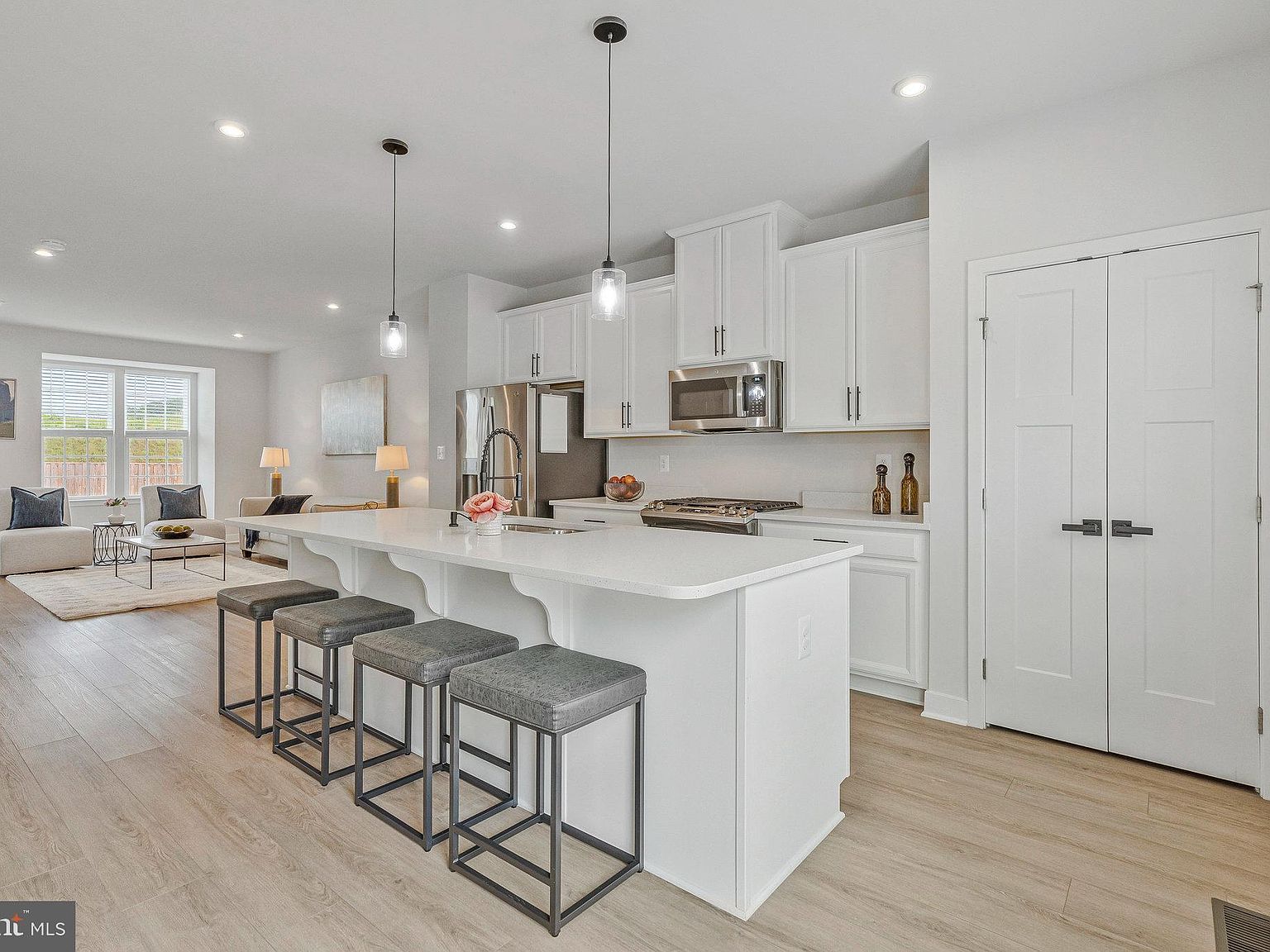 24563 Pommel Ter Sterling, VA 20166 | New build