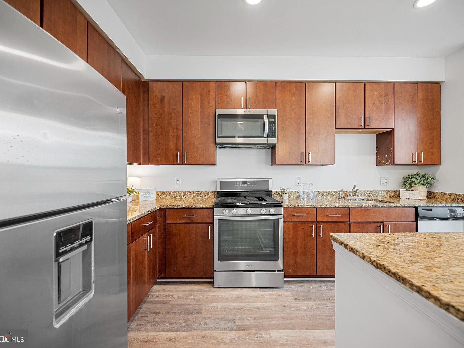 2517 Sayles Pl SE APT 10 Washington, DC 20020  | New build
