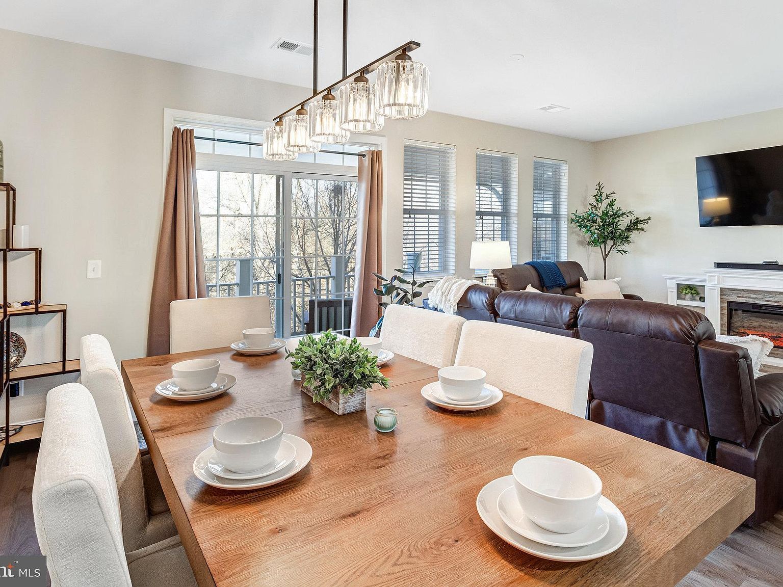 13804 Greendale Dr Woodbridge, VA 22191 | New build