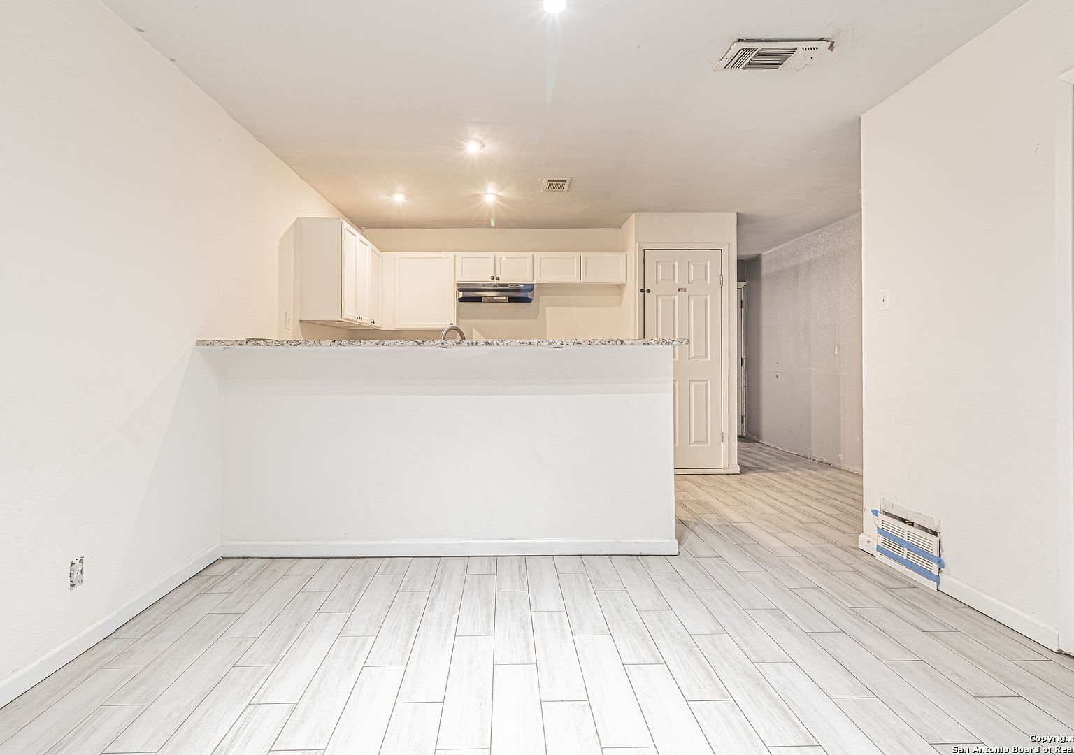 5714 Windyhill Dr San Antonio, TX 78242  | Single Family