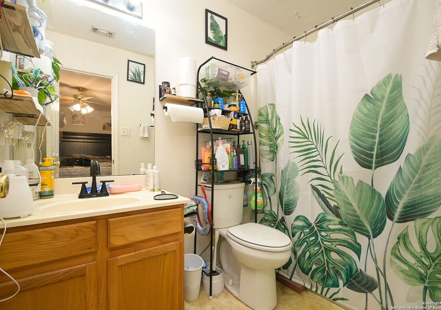 5943 Tree View St San Antonio, TX 78220  | Single Family