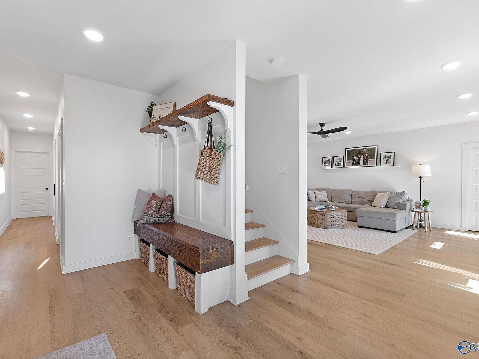 16 October Way Guntersville, AL 35976 | Single Family