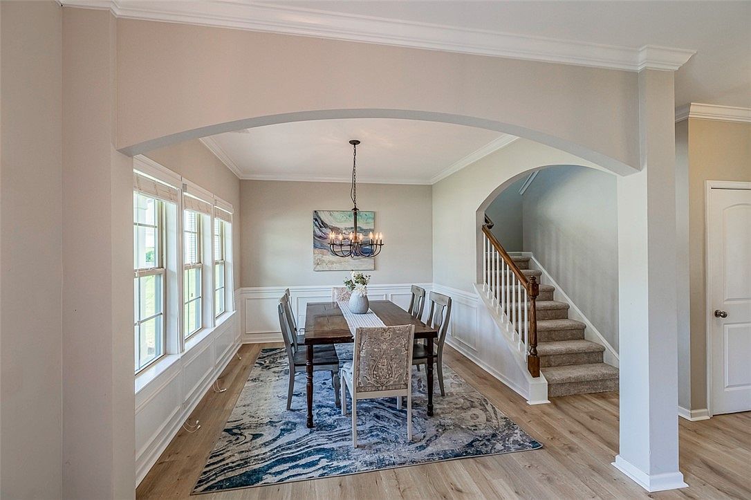 352 Avendell Dr Easley, SC 29642  | Single Family