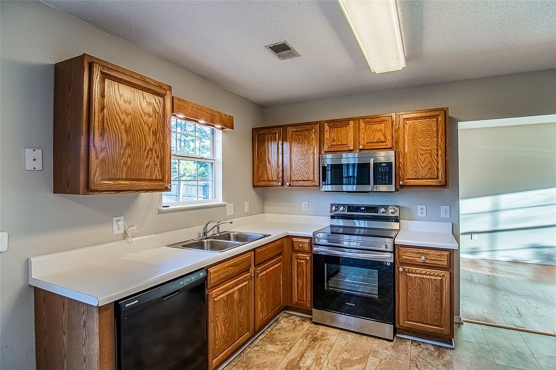 403 Tripmont Ct Simpsonville, SC 29680  | Single Family